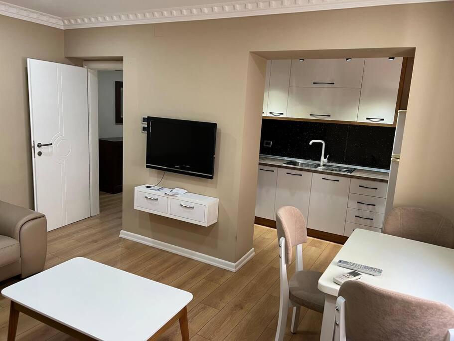 Apartamento Leti Kavaja St *